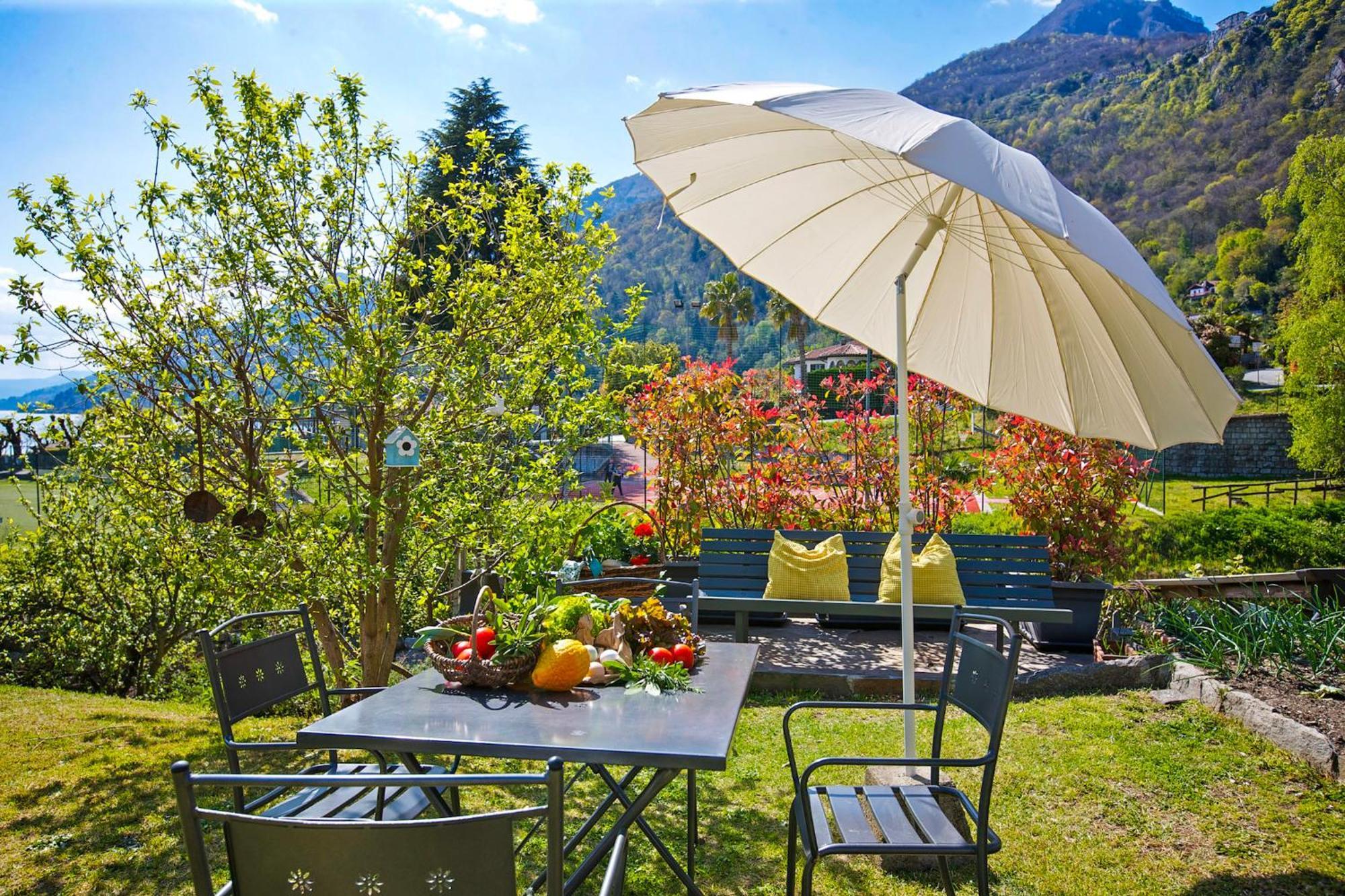 Casa Limoni Appartement Cannero Riviera Buitenkant foto